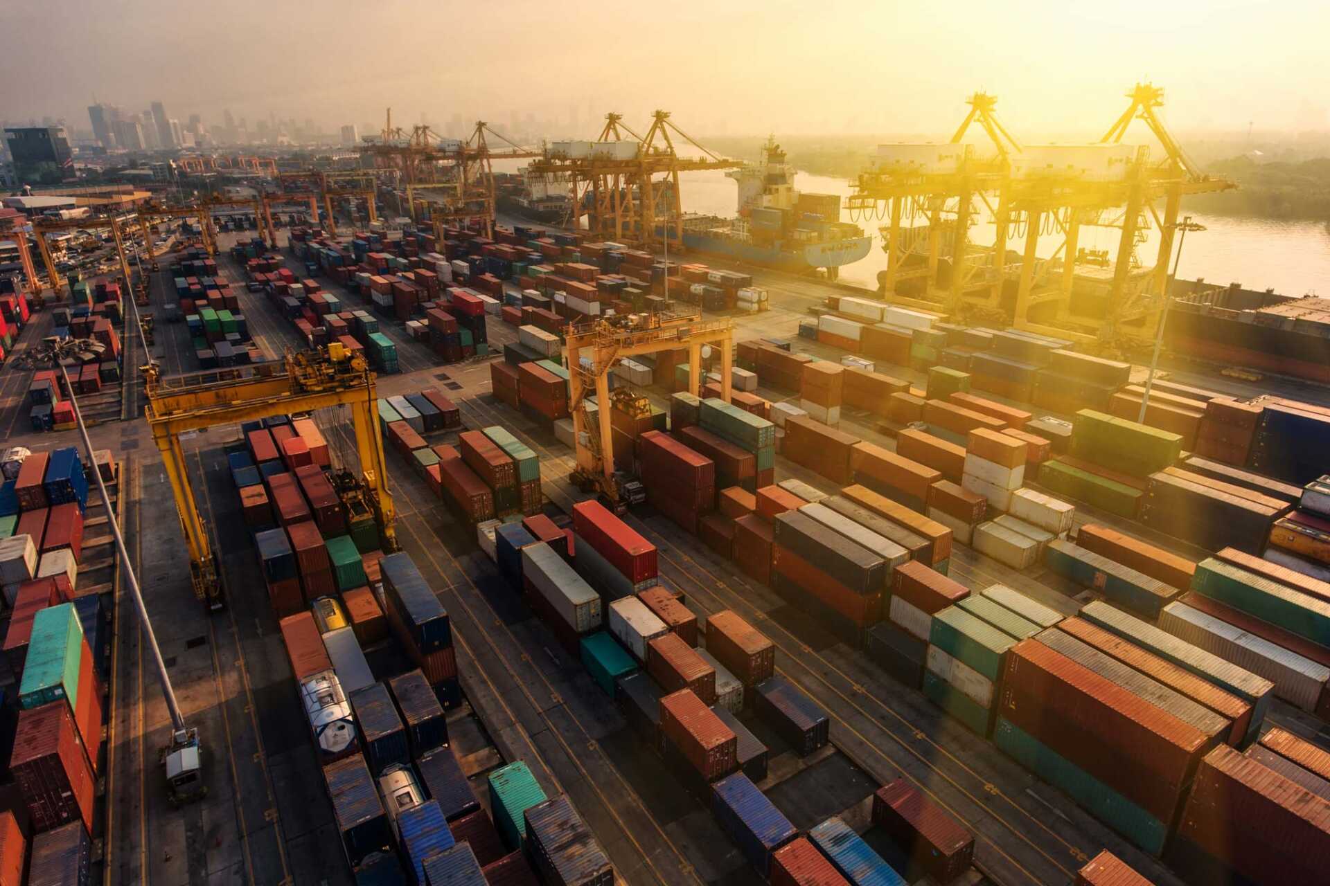 supply chain management training London professionals AI procurement skills 