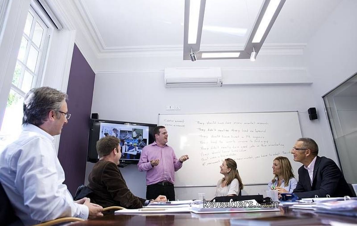 CIPS approved level 5 course London MCIPS pathway procurement professionals