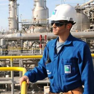 Energy and utilities professionals attending executive training in Saudi Arabia